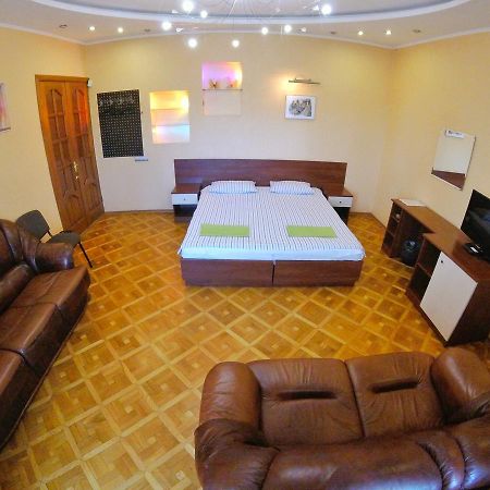 New Bed and Breakfast Minsk Buitenkant foto