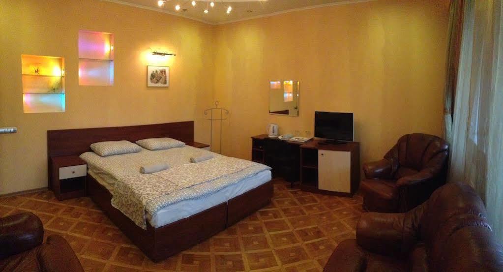 New Bed and Breakfast Minsk Buitenkant foto